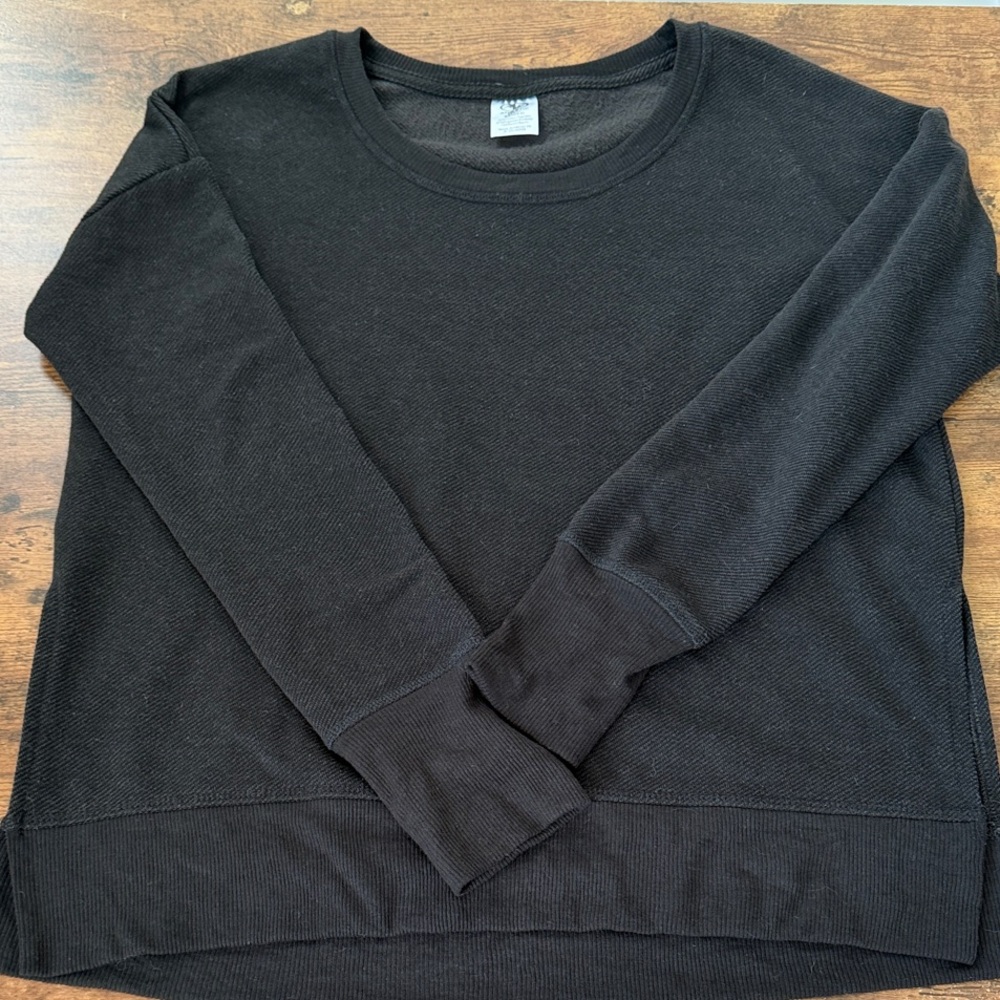 Athletic Works Black Sweatshirt - Picture 1 of 4
